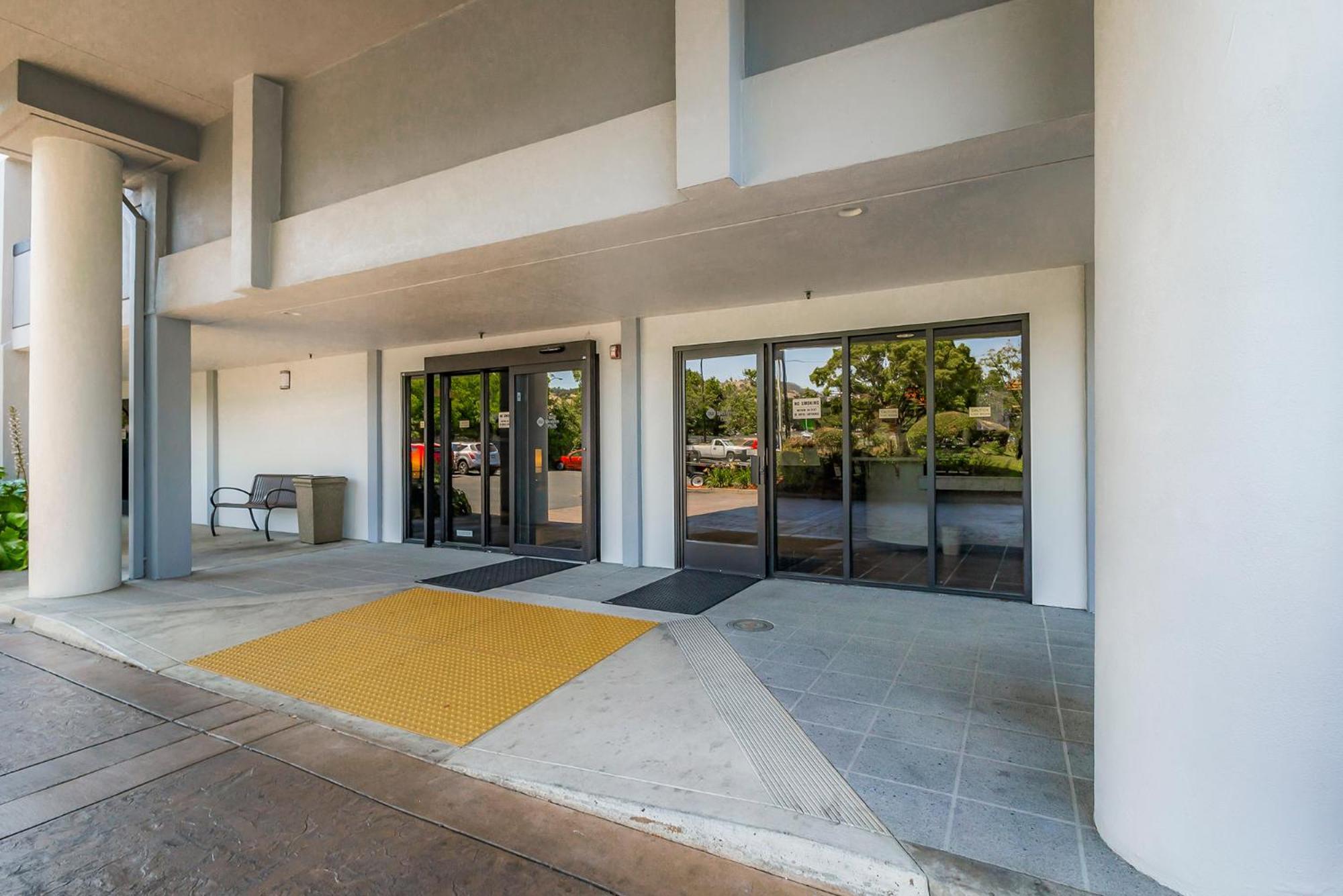 Best Western Plus Wine Country Inn & Suites Santa Rosa Dış mekan fotoğraf